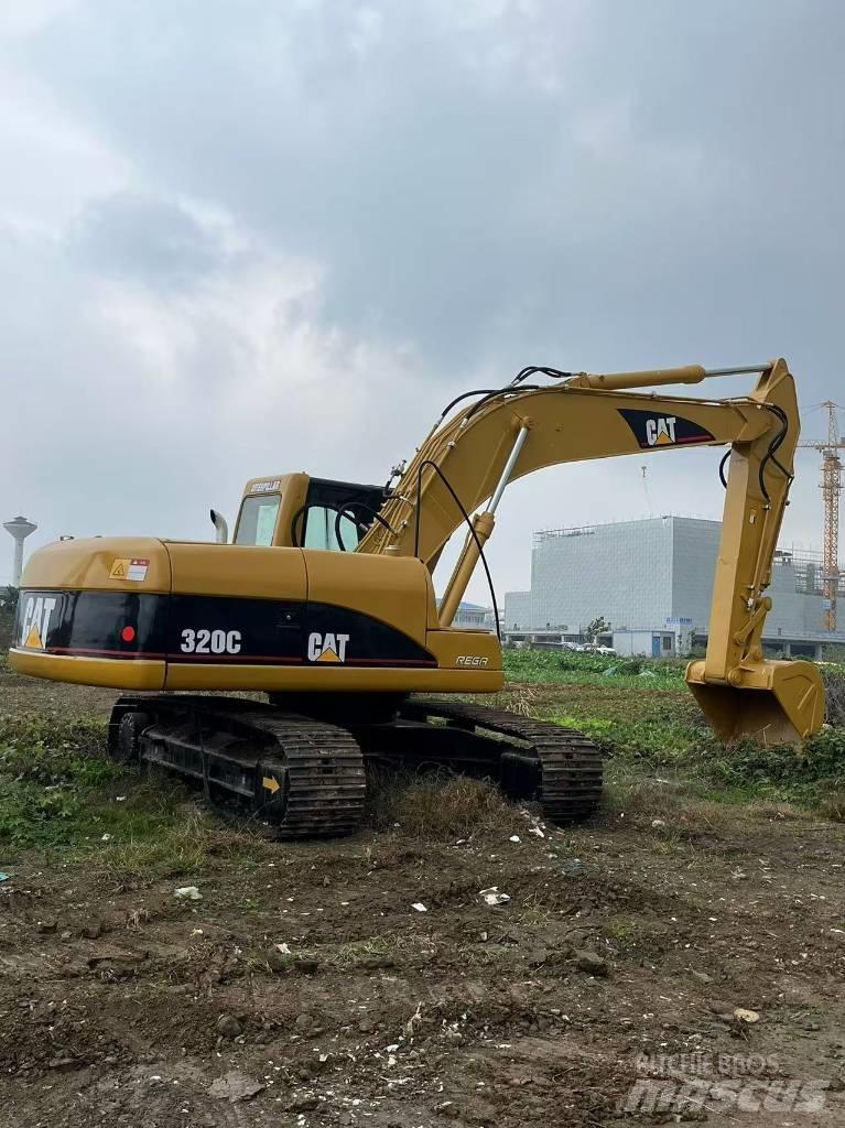 CAT 320 C Excavatoare pe șenile
