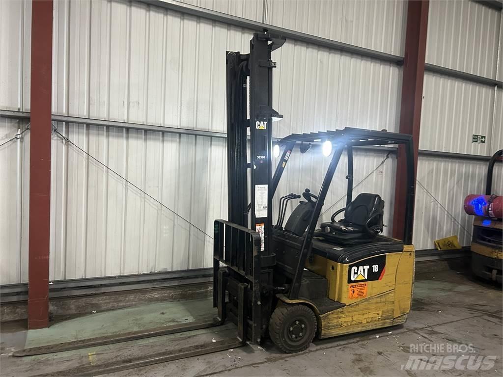 CAT EP18CPNT Stivuitor electric