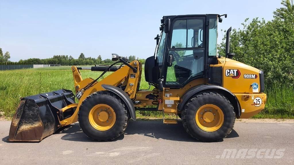 CAT 908M  Cat 908 Incarcator pe pneuri