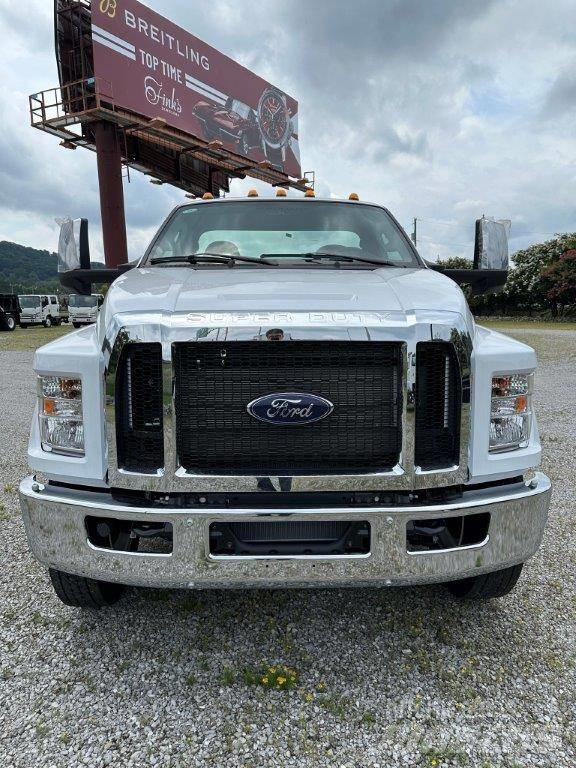 Ford F 750 Camion cabina sasiu