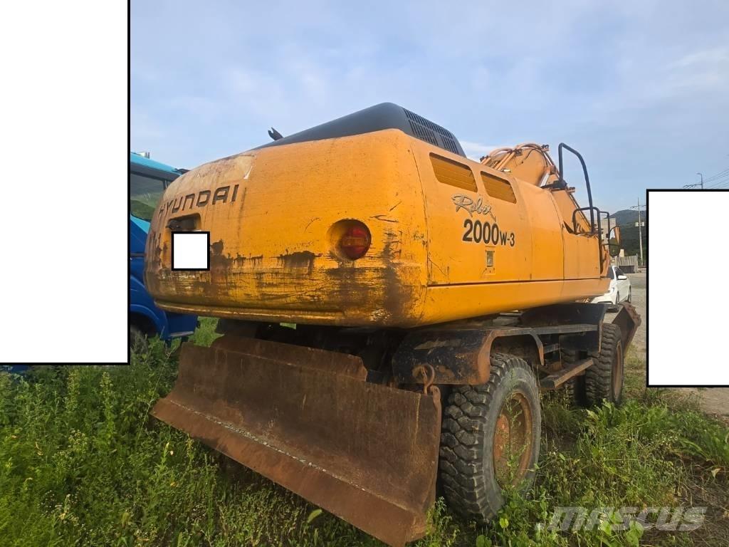 Hyundai Robex 2000W Excavatoare cu roti