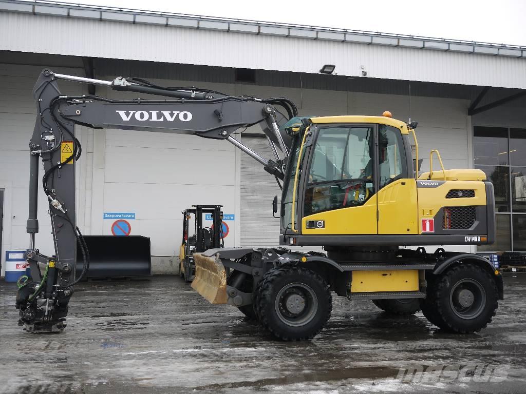 Volvo EW 140 D Excavatoare cu roti