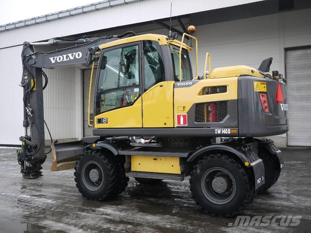 Volvo EW 140 D Excavatoare cu roti