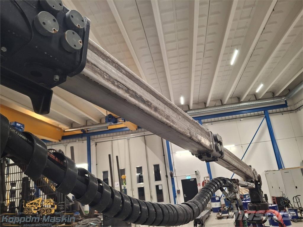 Komatsu 230h Macarale pentru culegatoare