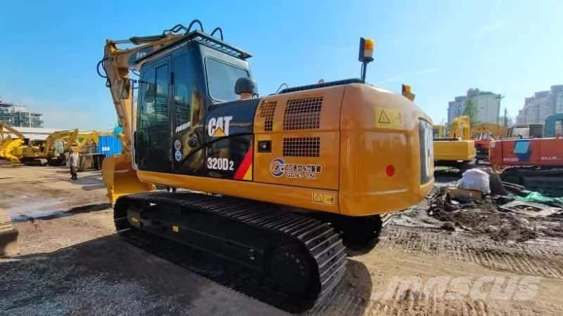 CAT 320D Excavatoare pe șenile
