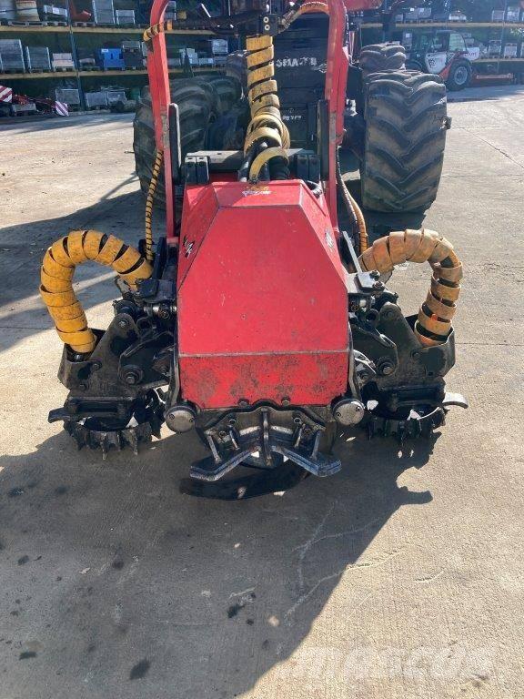 Komatsu C 144 Combine forestiere