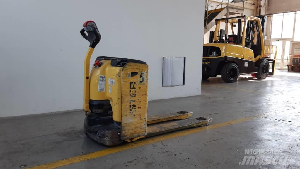 Hyster P2.0L Transpaleta manuala