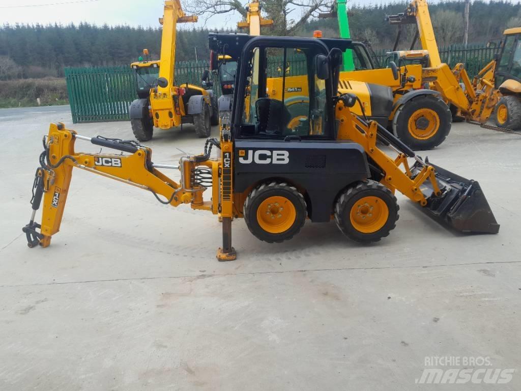 JCB 1 CX Buldoexcavatoare
