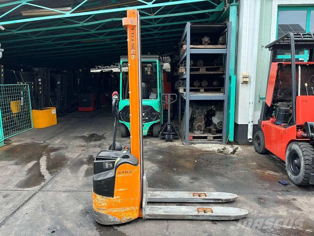 Still EGV12    V-4251 Transpaleti autopropulsanti