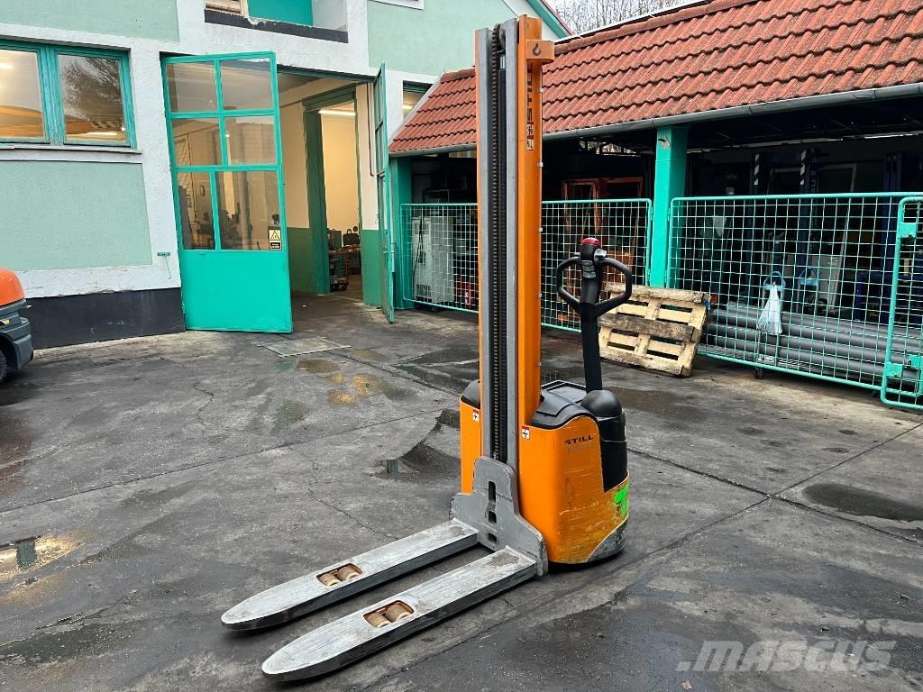 Still EGV12    V-4251 Transpaleti autopropulsanti