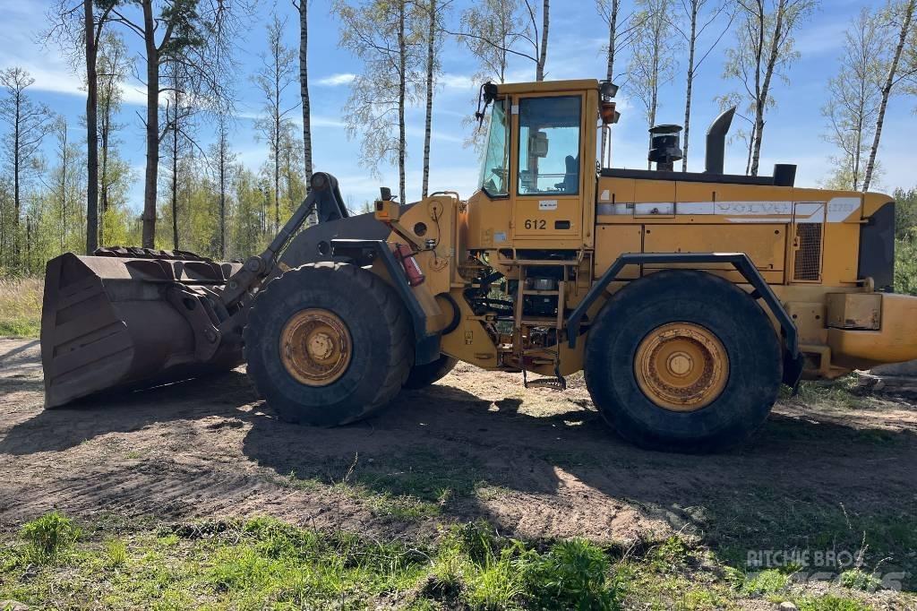 Volvo L 220 D Incarcator pe pneuri