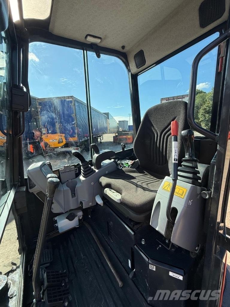 Kubota U 27-4 Mini excavatoare < 7t