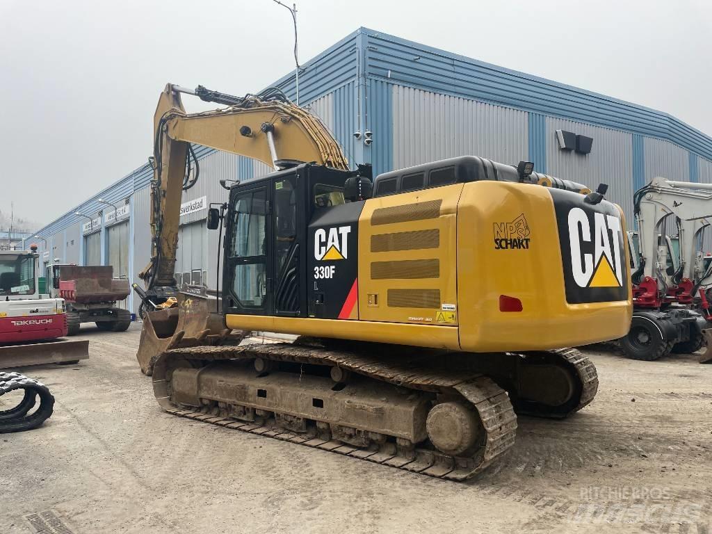 CAT 330 Excavatoare pe șenile

