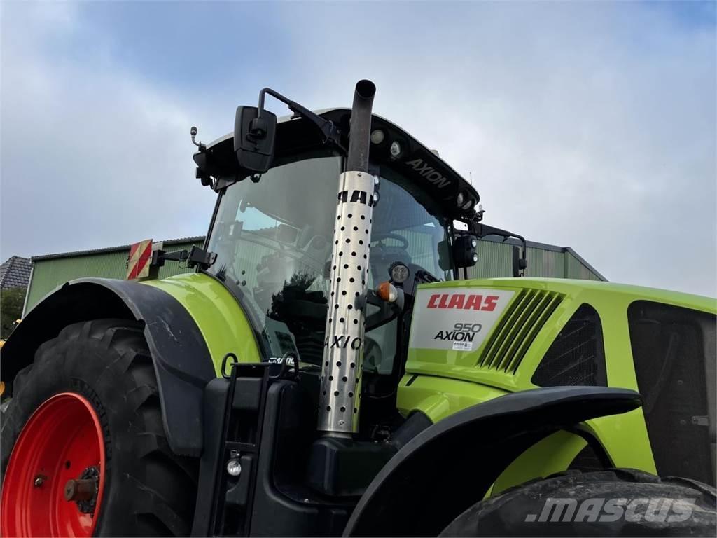 CLAAS Axion 950 Tractoare