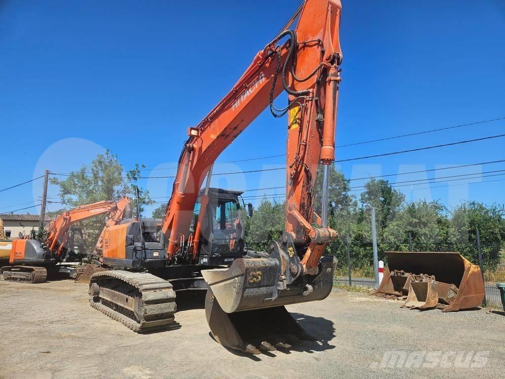 Hitachi ZX 210 LC Excavatoare pe șenile
