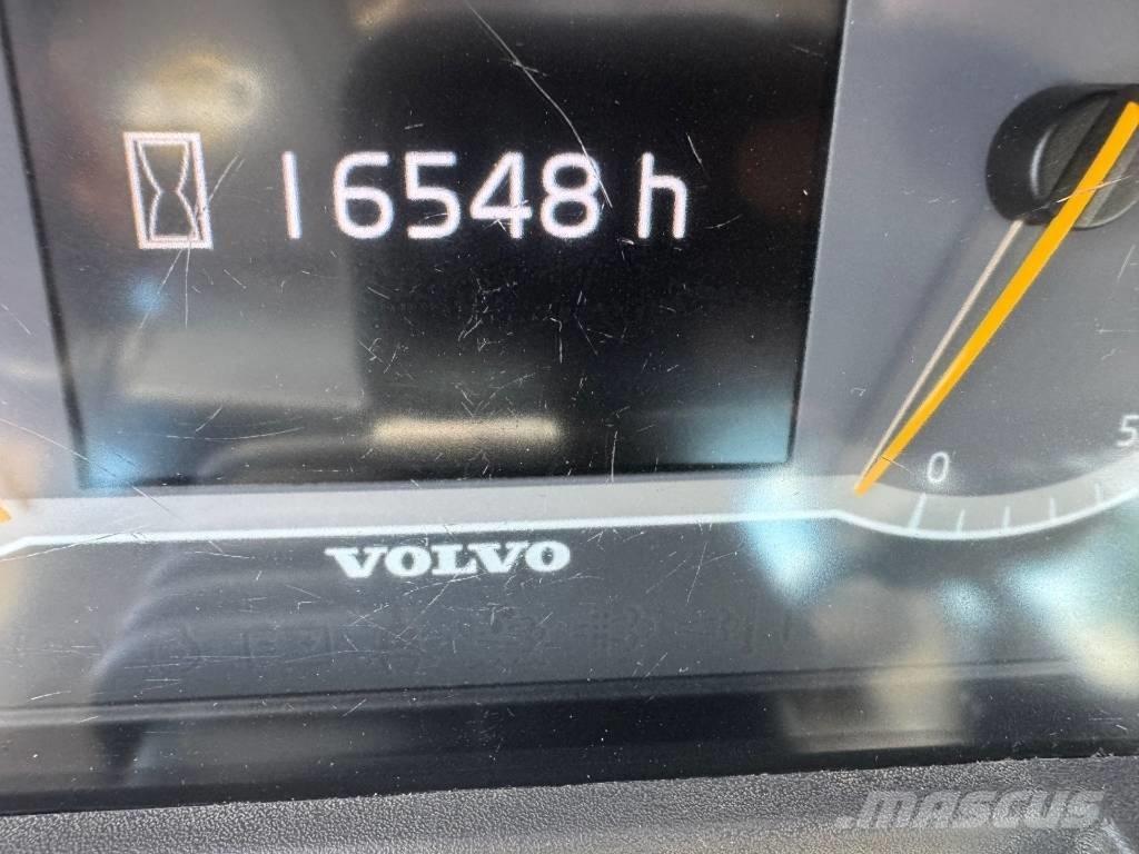 Volvo L 90 H Incarcator pe pneuri