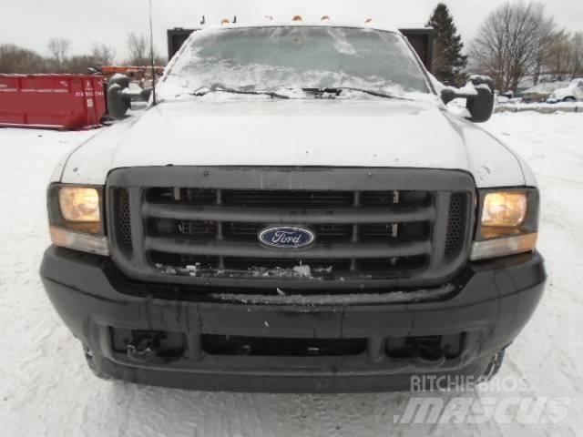 Ford F 550 SD Camioane platforma/prelata