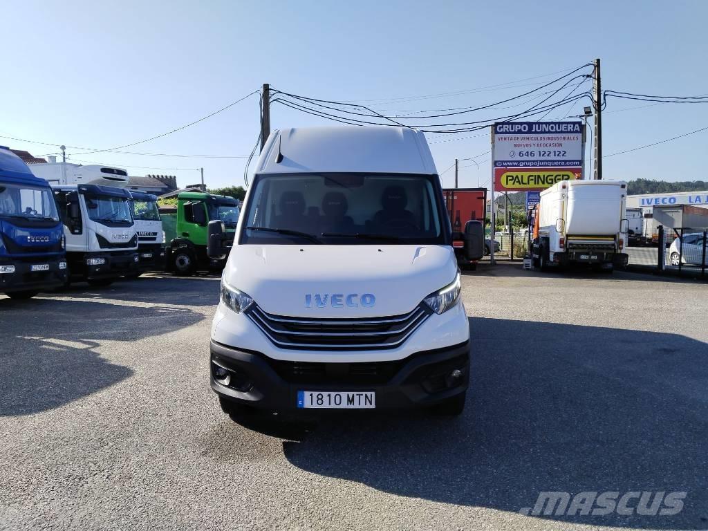 Iveco Daily 35 S12 Autoutilitara transoprt marfuri