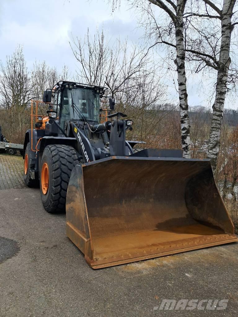 Develon DL 420 CVT-7 Incarcator pe pneuri