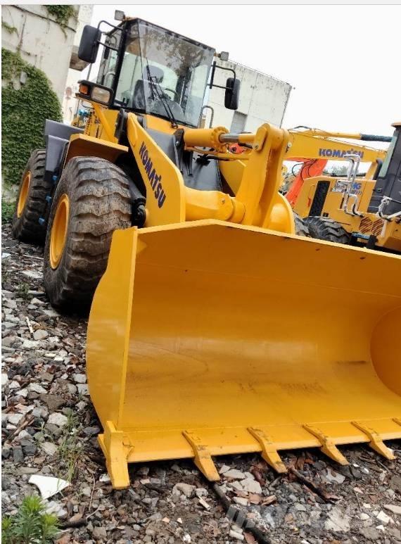 Komatsu WA 320-5 Incarcator pe pneuri