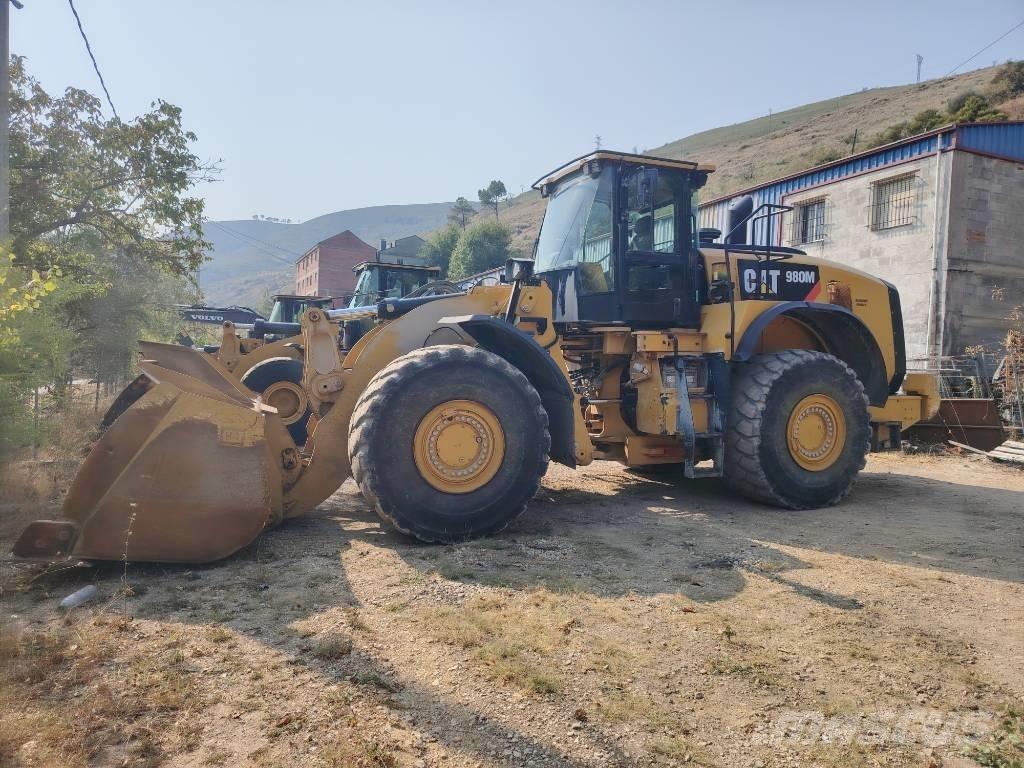 CAT 980 M Incarcator pe pneuri