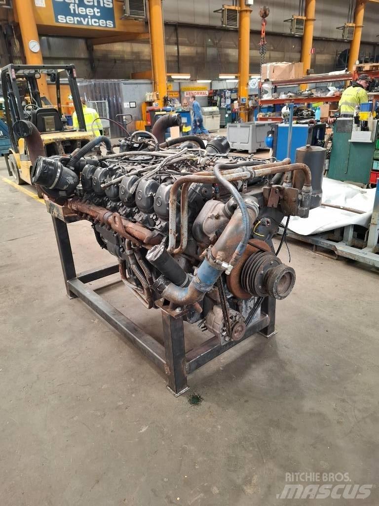 Mercedes-Benz OM424 Motoare