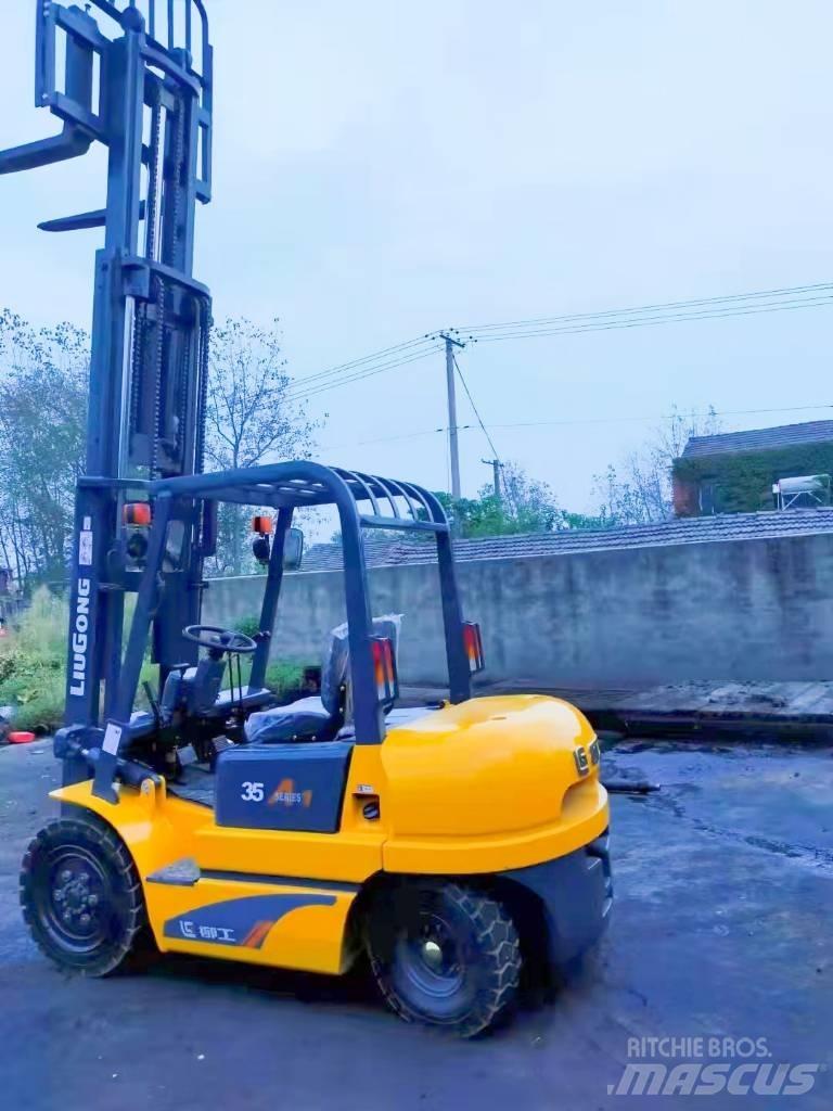 LiuGong CPC 35 Stivuitor diesel