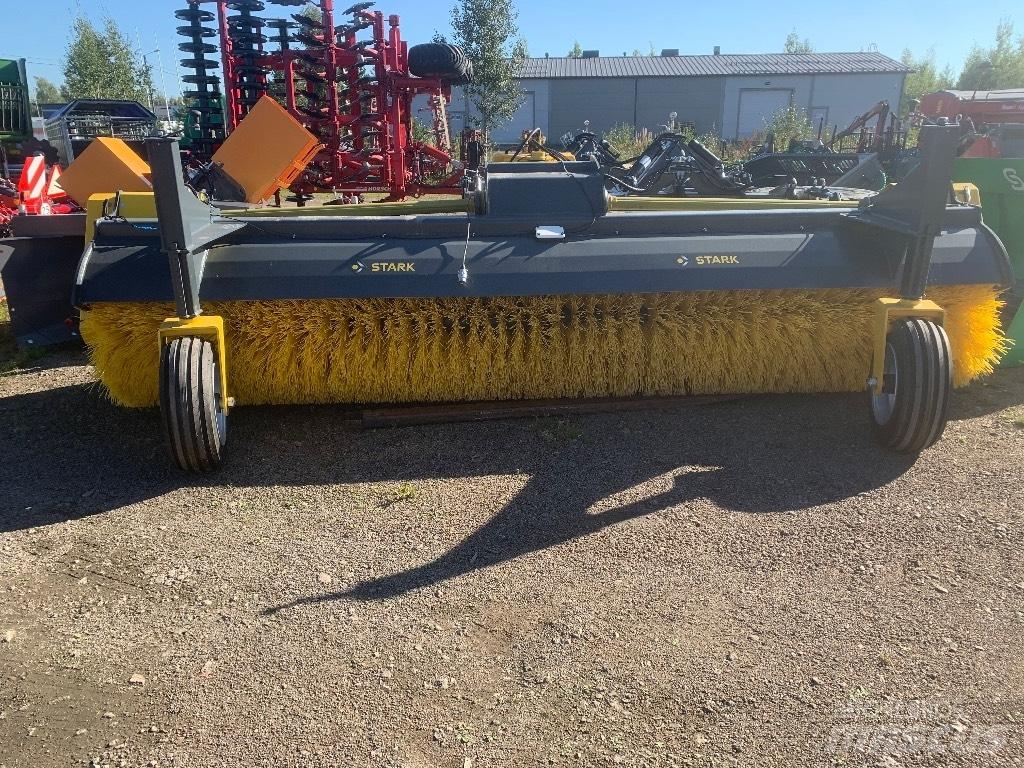 Stark Thm 4500 Alte masini pentru drum si zapada