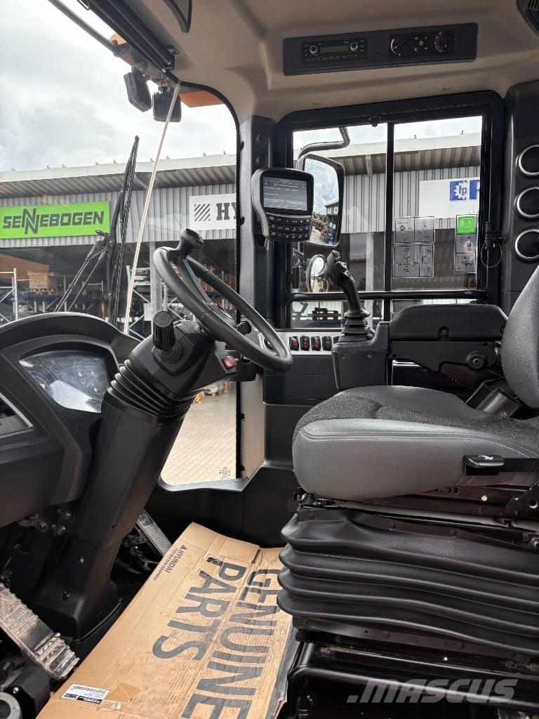 Hyundai HL 975 Incarcator pe pneuri