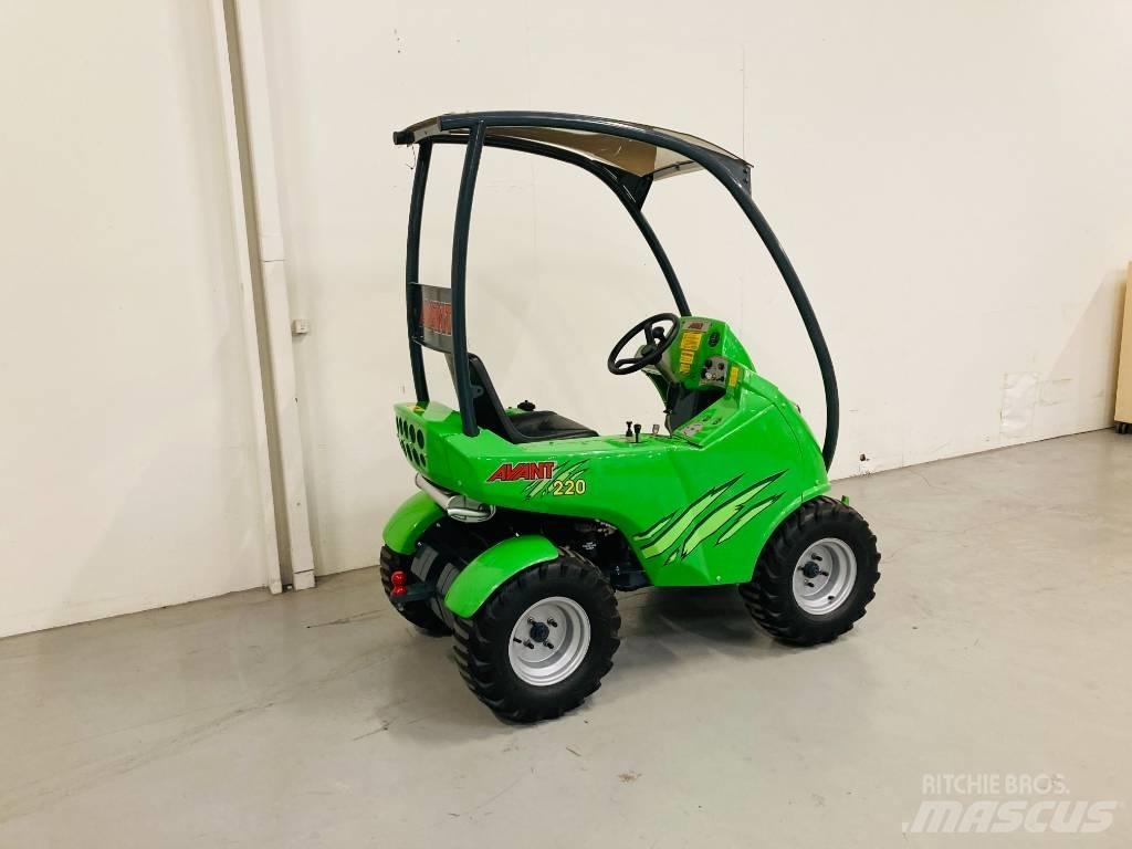 Avant 220 Mini incarcatoare