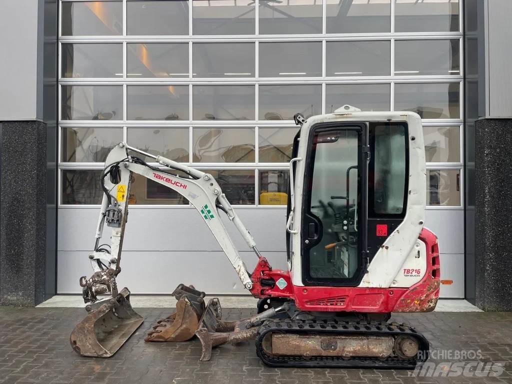 Takeuchi TB216 Mini excavatoare < 7t