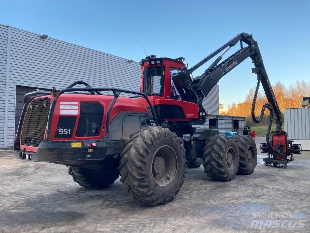 Komatsu 951 Combine forestiere