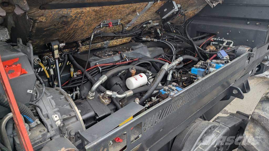 Ponsse Wisent 8W Transportoare