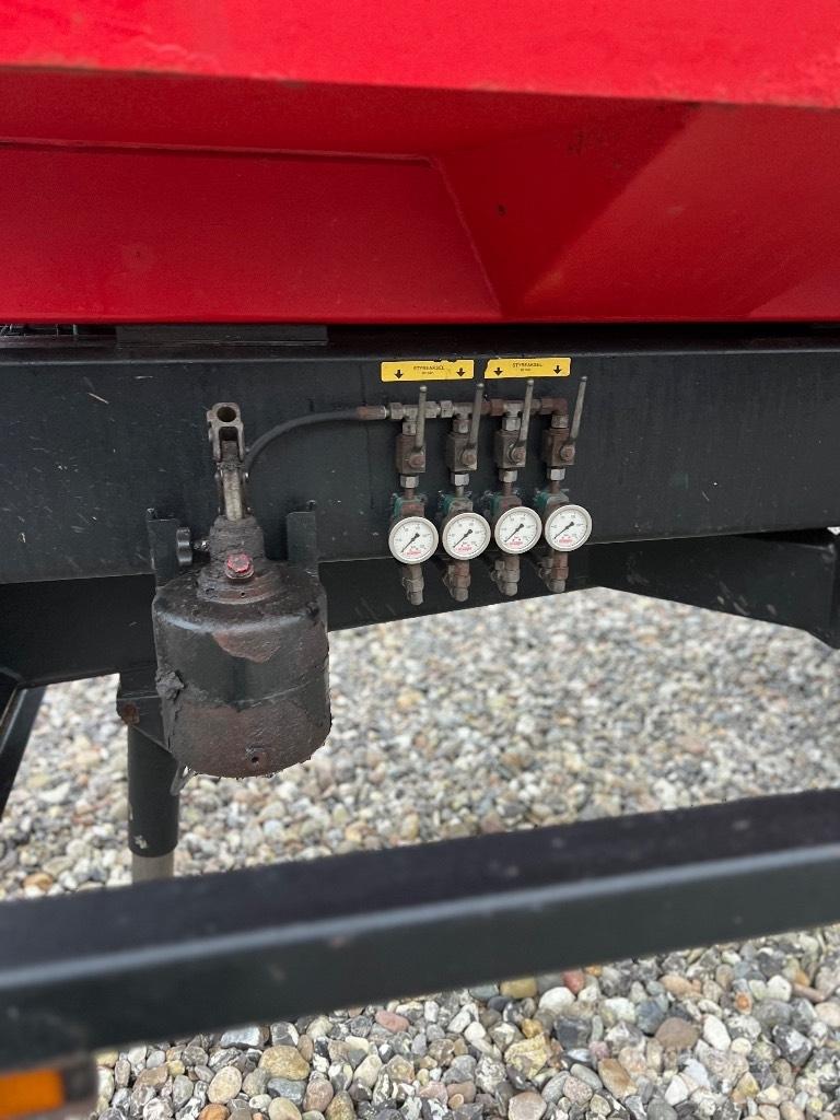 Kramp BB900 Remorci rabatabile