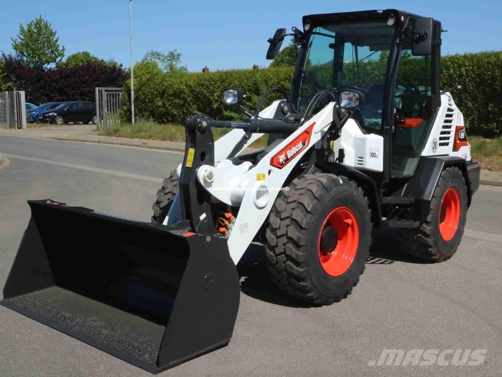 Bobcat L 85 Incarcator pe pneuri