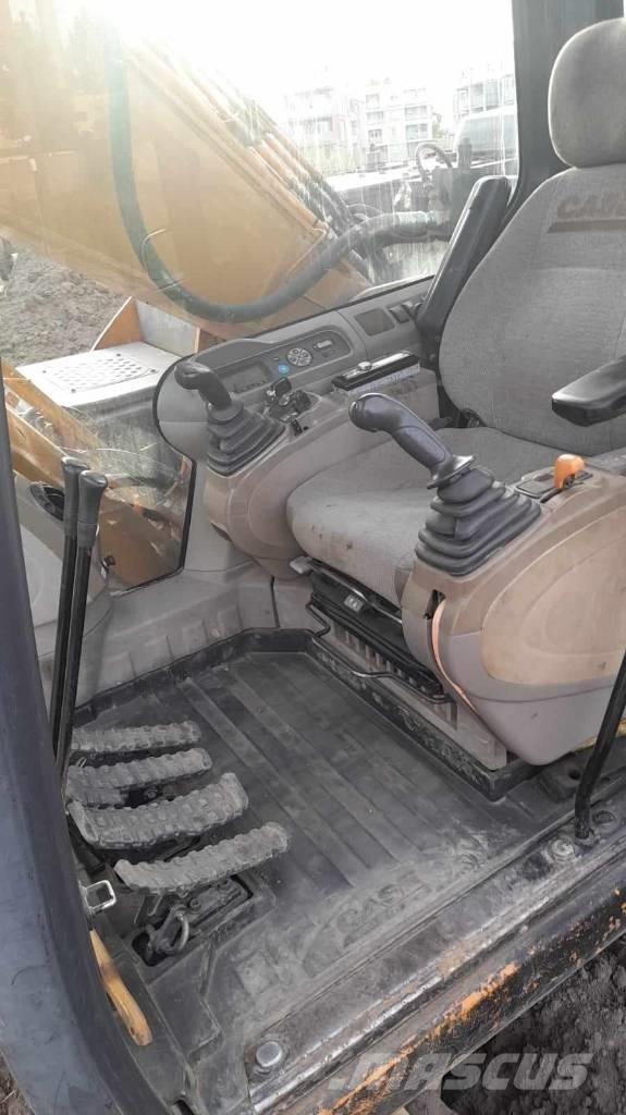 CASE CX 210 B Excavatoare pe șenile
