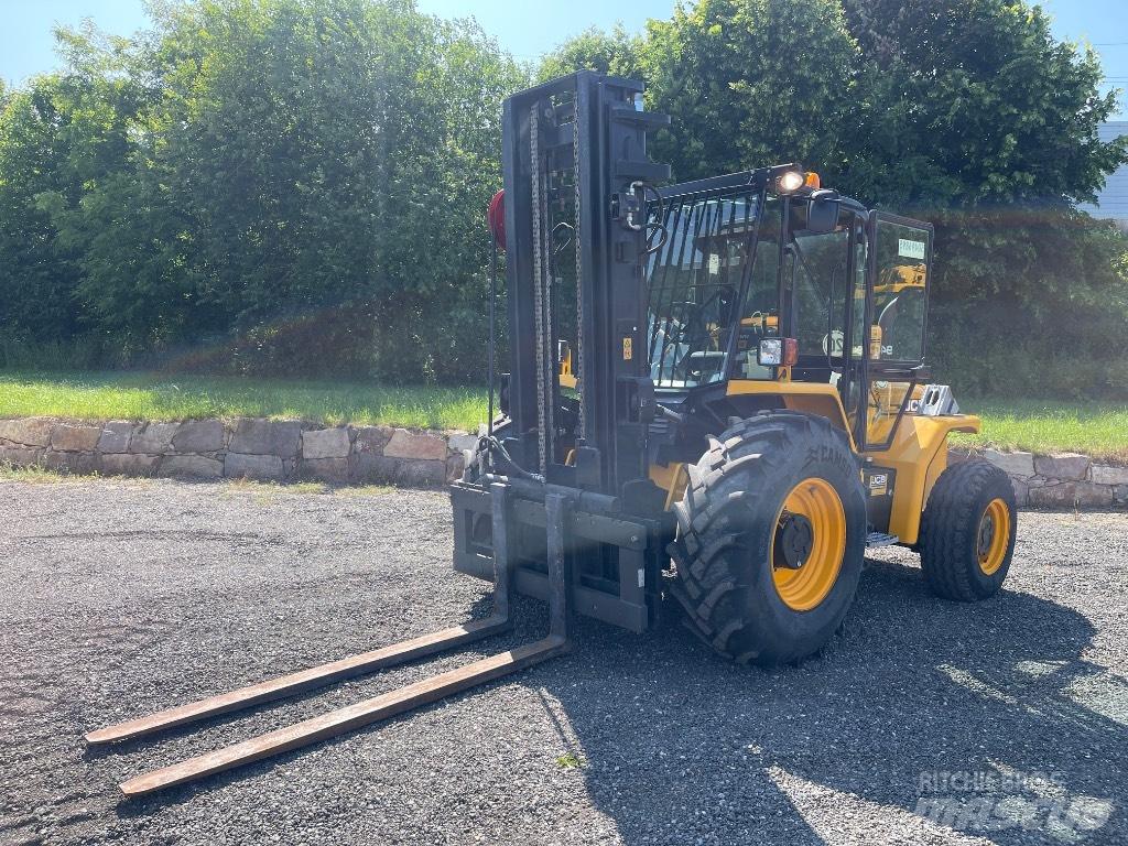 JCB 940-2 T4 Masini de teren dificil