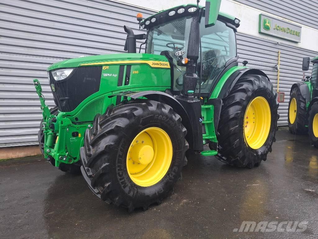 John Deere 6R230 Tractoare