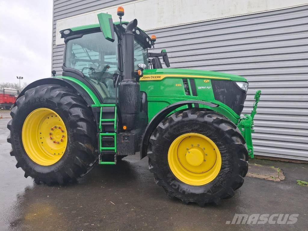 John Deere 6R230 Tractoare