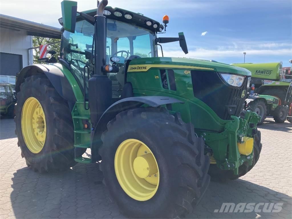 John Deere 6R215 Tractoare
