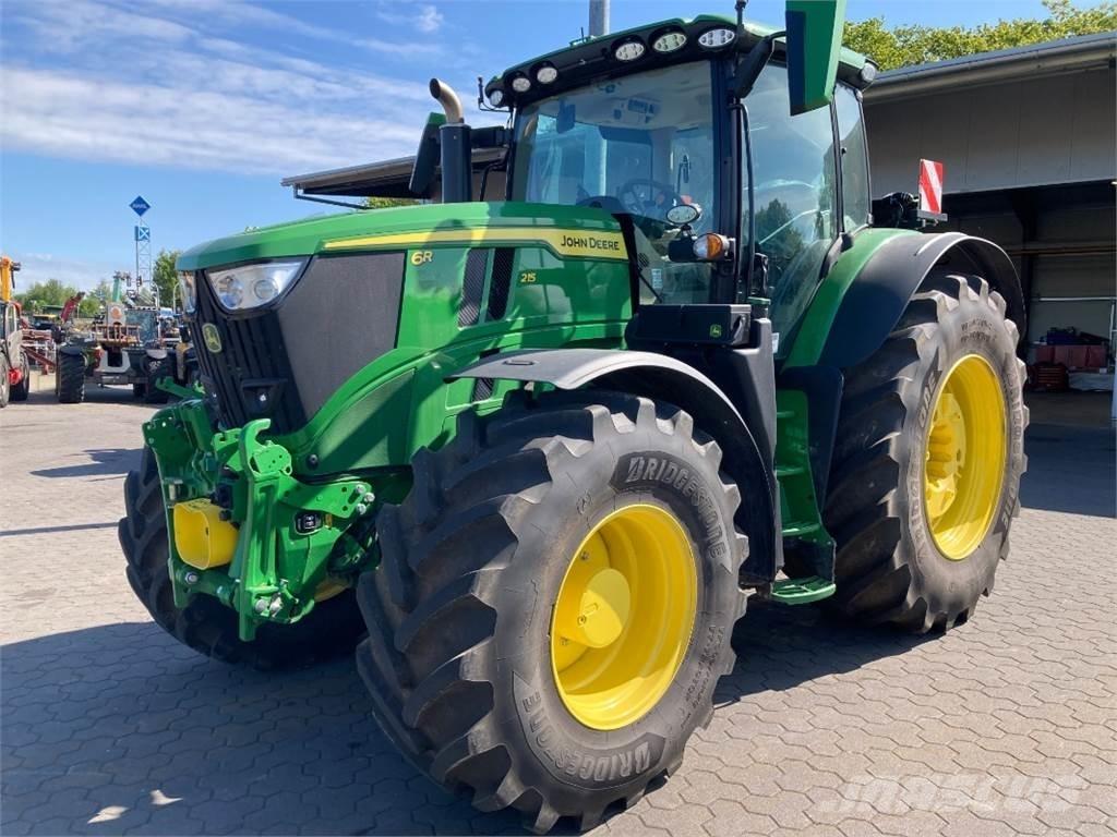 John Deere 6R215 Tractoare