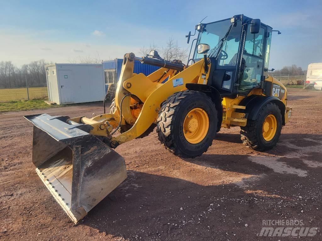 CAT 908 H Incarcator pe pneuri