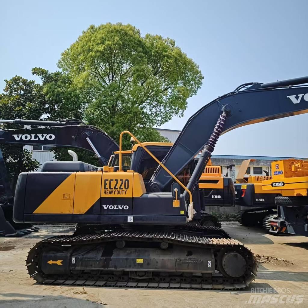 Volvo EC 220 Excavatoare pe șenile
