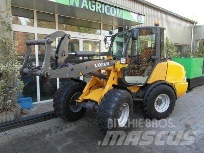 Volvo L25-B Incarcator pe pneuri