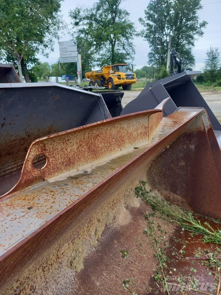 CAT 349 E Excavatoare pe șenile
