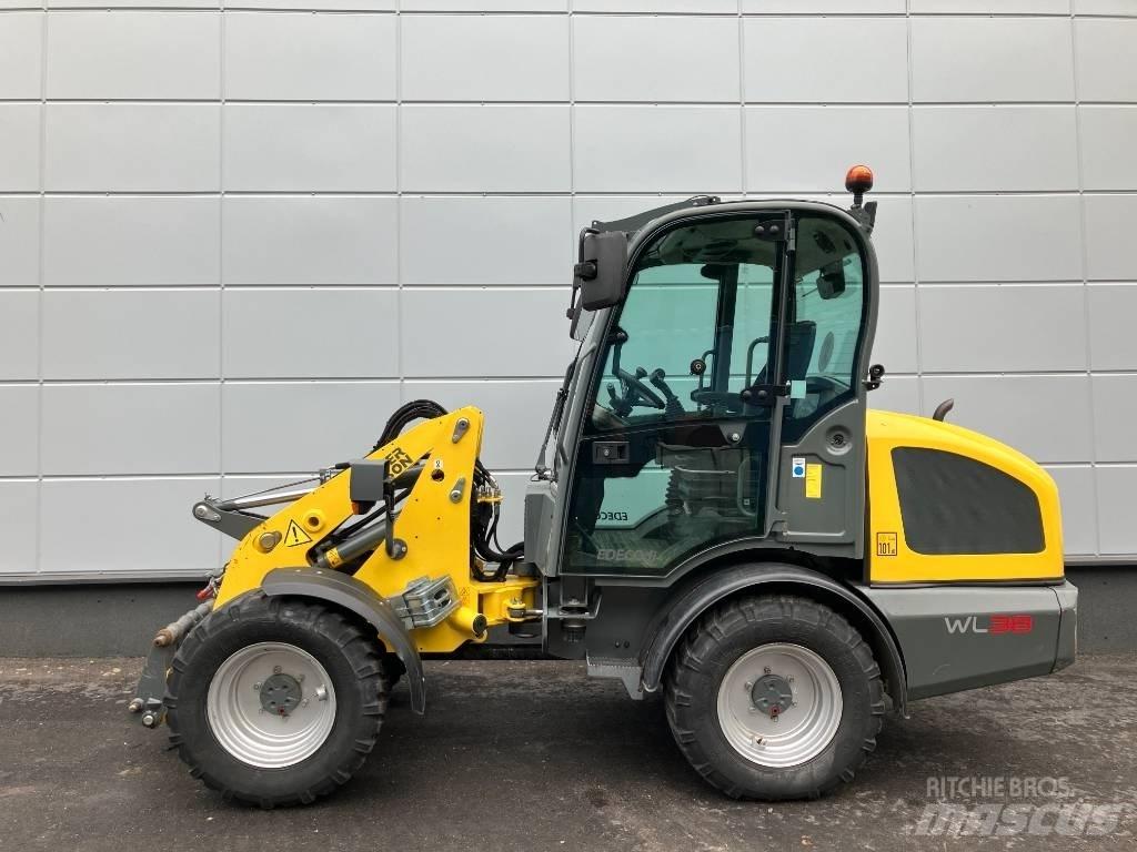 Wacker Neuson WL 38 Incarcator pe pneuri