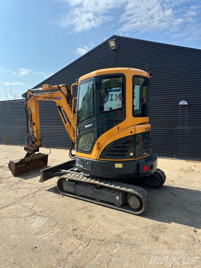 Hyundai 25 Z-9 Mini excavatoare < 7t