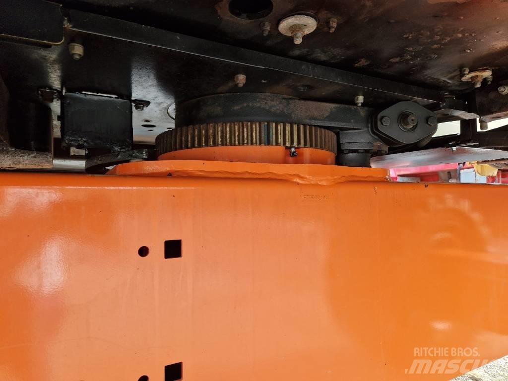 JLG 520AJ Nacele cu brat articulat