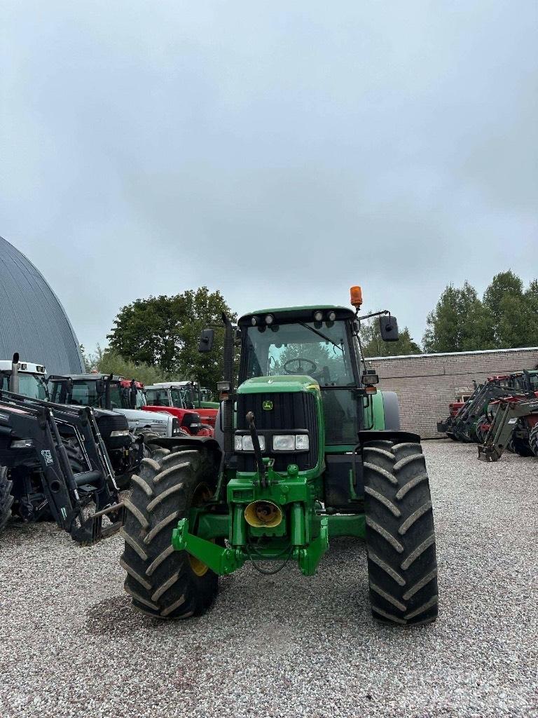 John Deere 6520 Tractoare