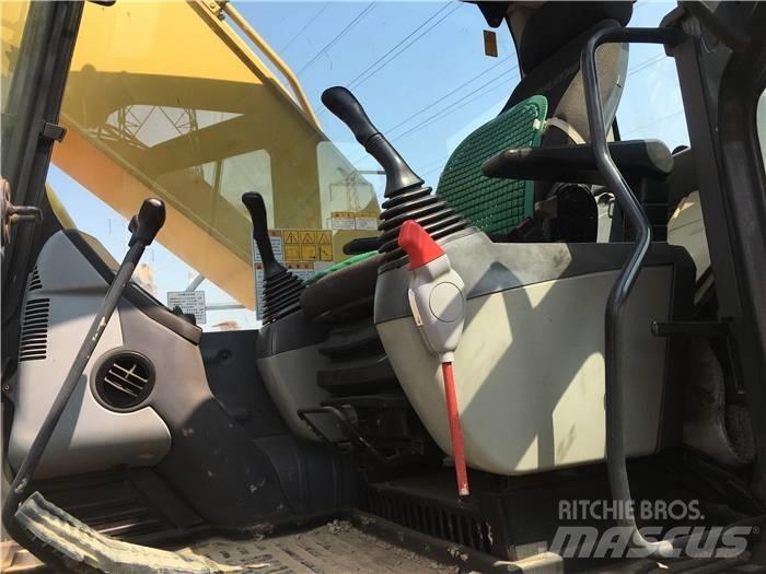 Komatsu PC 200-8 Excavatoare pe șenile
